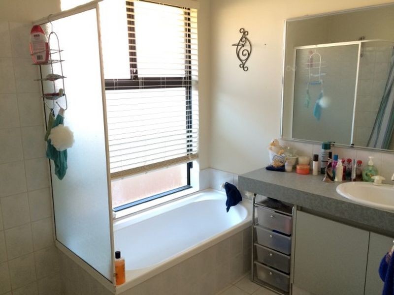 14 Mary Blair Way, Warnbro WA 6169