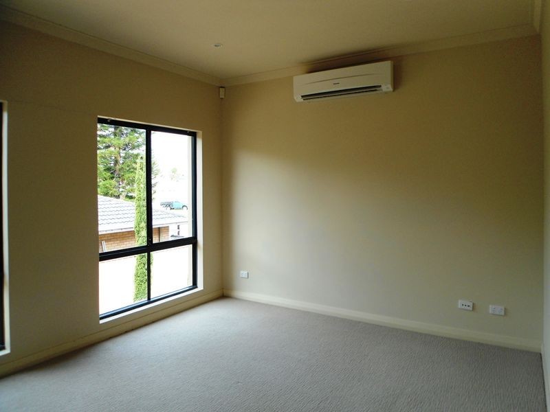 2/34 Lewington street, Rockingham WA 6168