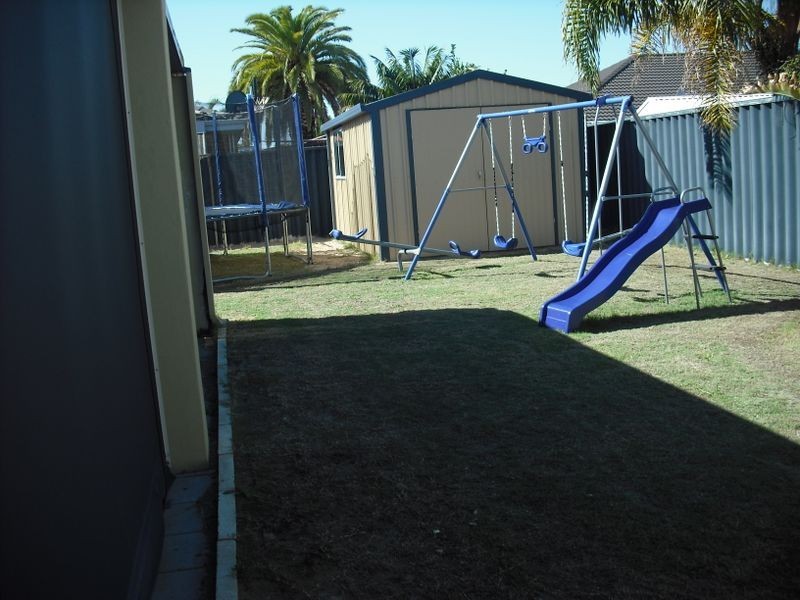 79 La Spezia Drive, Secret Harbour WA 6173