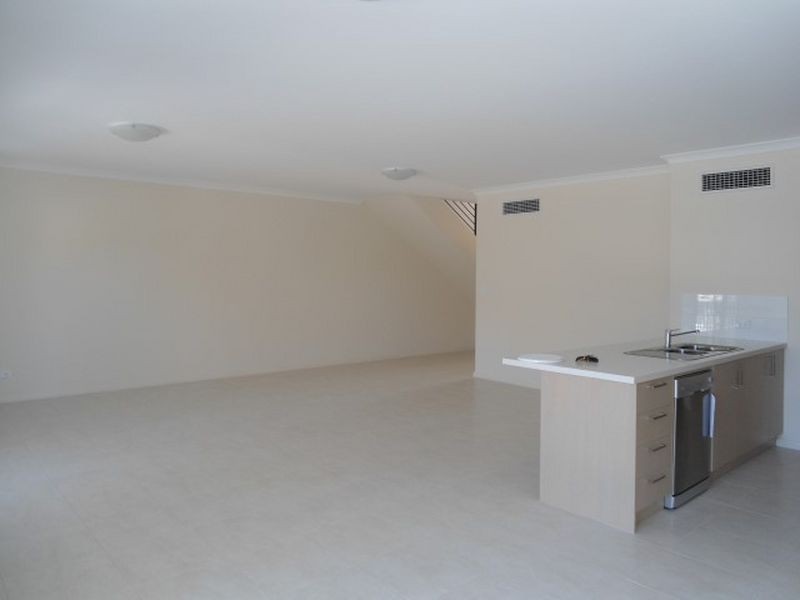 2/1 Ballys Turn, Baldivis WA 6171