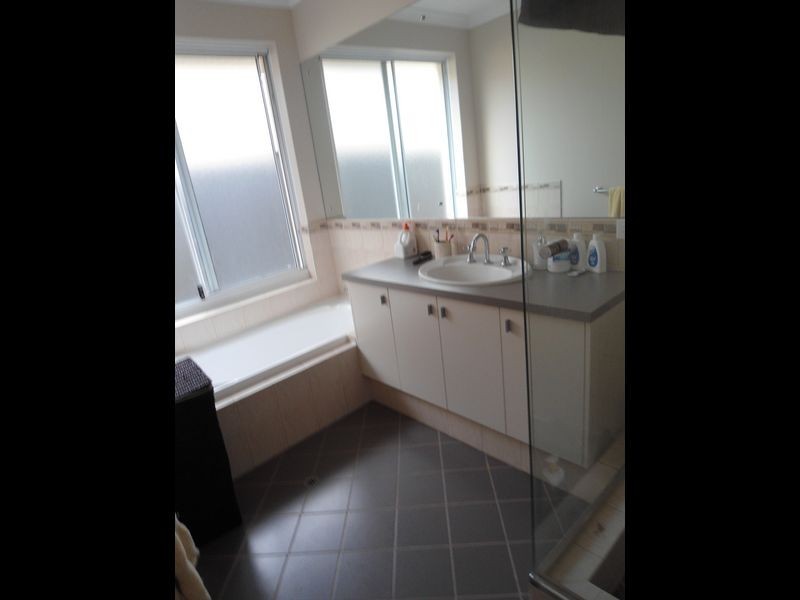 8 Mollyhawk Way, Baldivis WA 6171