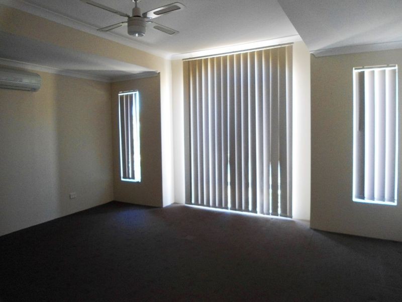 42 Lemongum Drive, Baldivis WA 6171