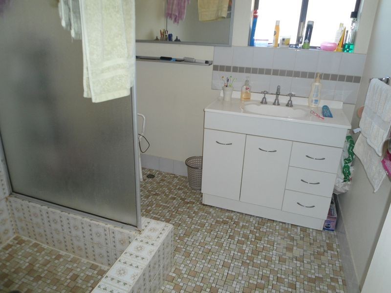 24 Park Drive, Cooloongup WA 6168