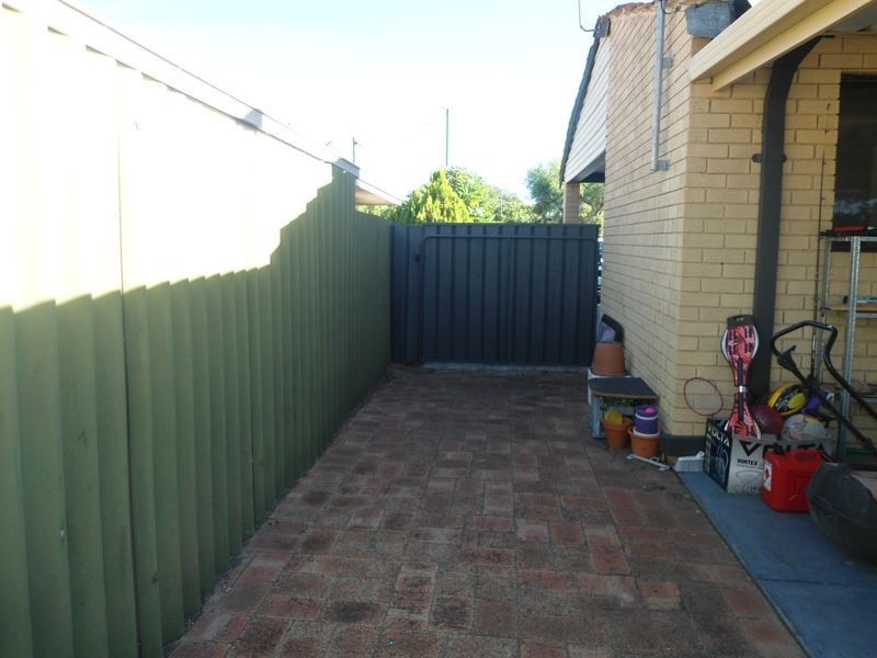 24 Park Drive, Cooloongup WA 6168