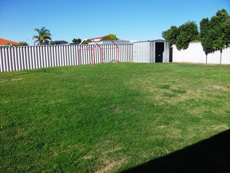 3 Hinds Court, Waikiki WA 6169