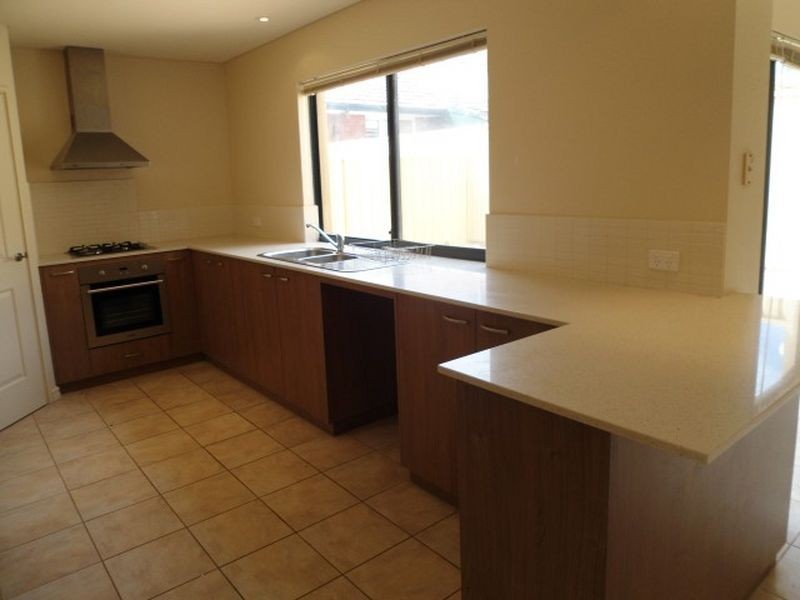 5D Hillman Street, Rockingham WA 6168