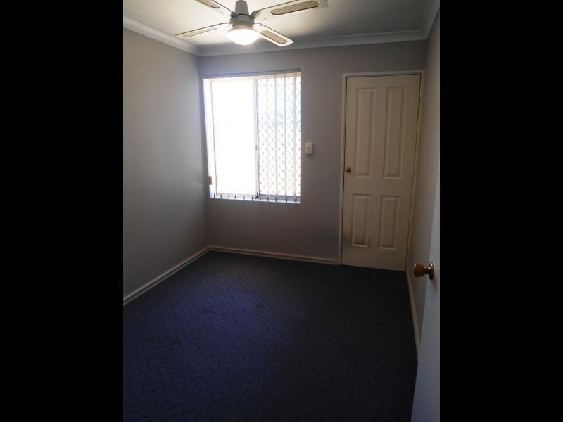 3 Manila Place, Warnbro WA 6169