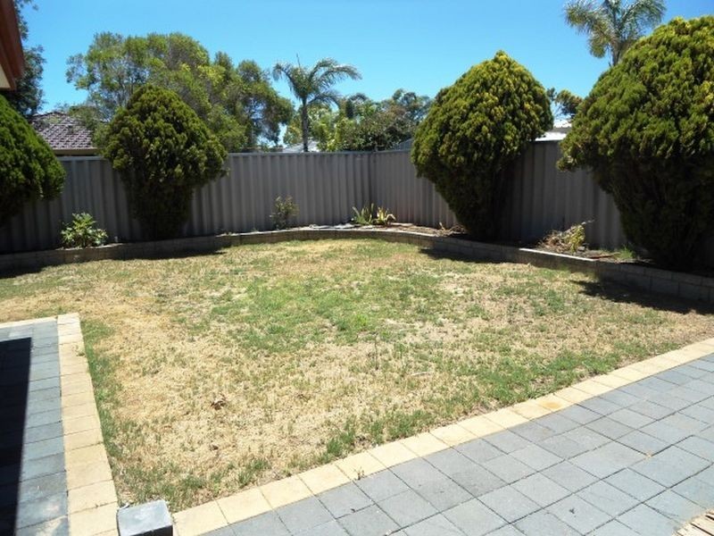 3 Manila Place, Warnbro WA 6169