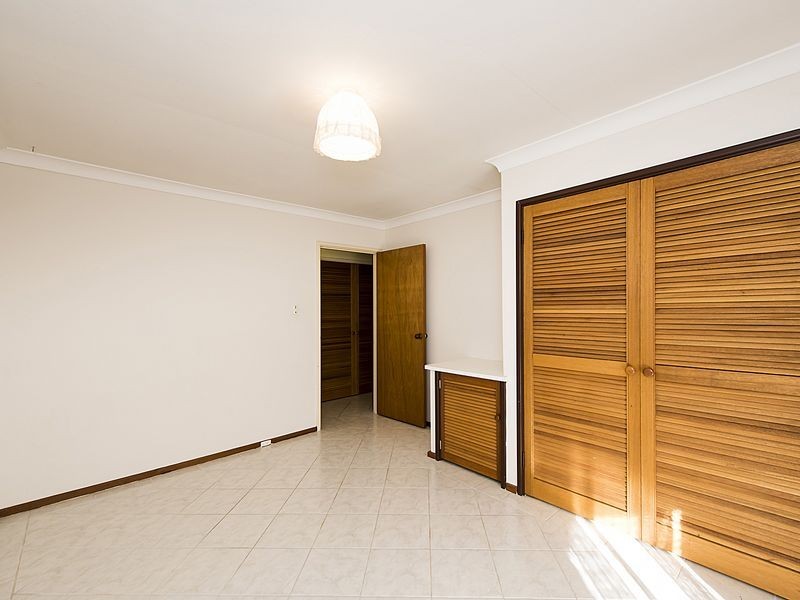 12 Harley Close, Safety Bay WA 6169