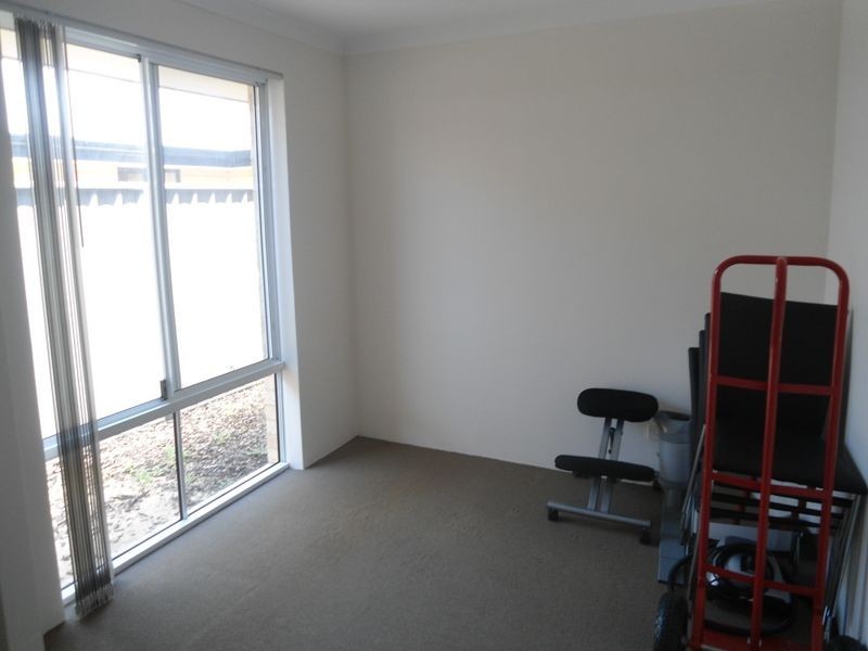 13 Boobook Lane, Baldivis WA 6171