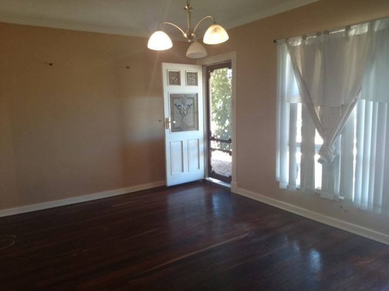 5 Apus Close, Rockingham WA 6168