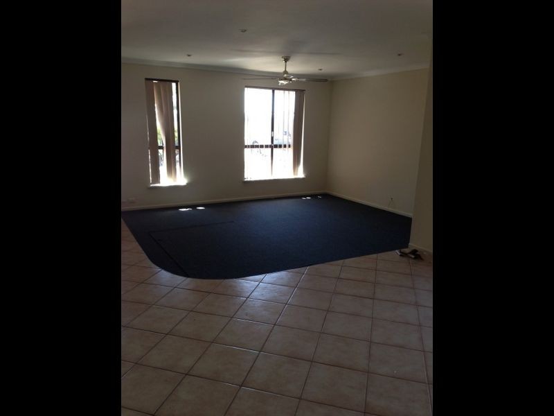 9 Townsend Road, Rockingham WA 6168