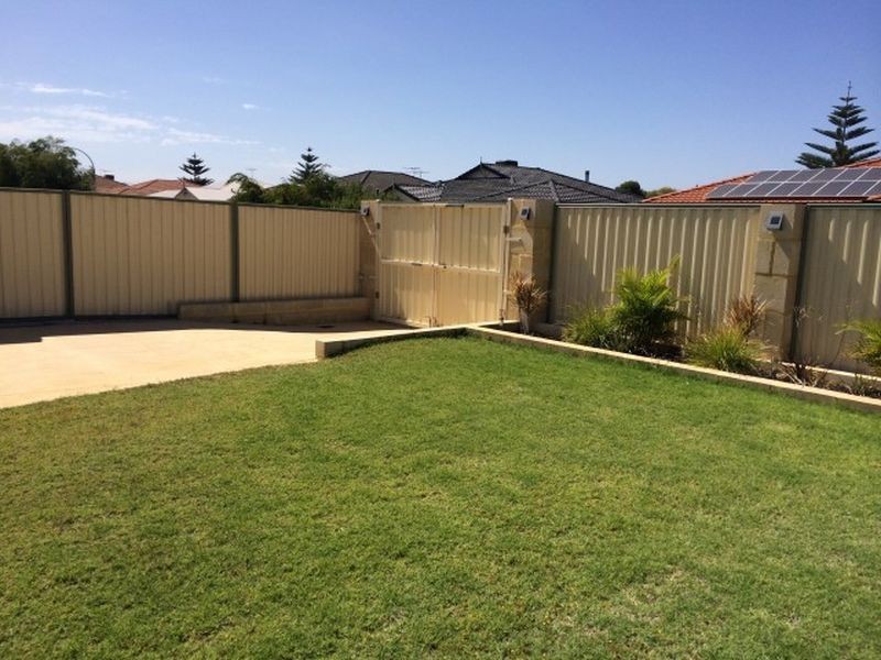 15 Zedora Loop, Port Kennedy WA 6172