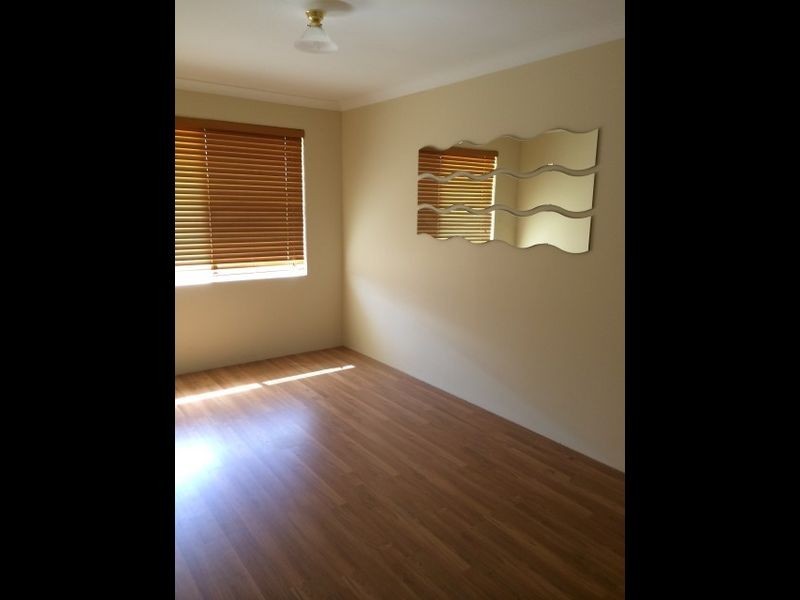 15 Zedora Loop, Port Kennedy WA 6172