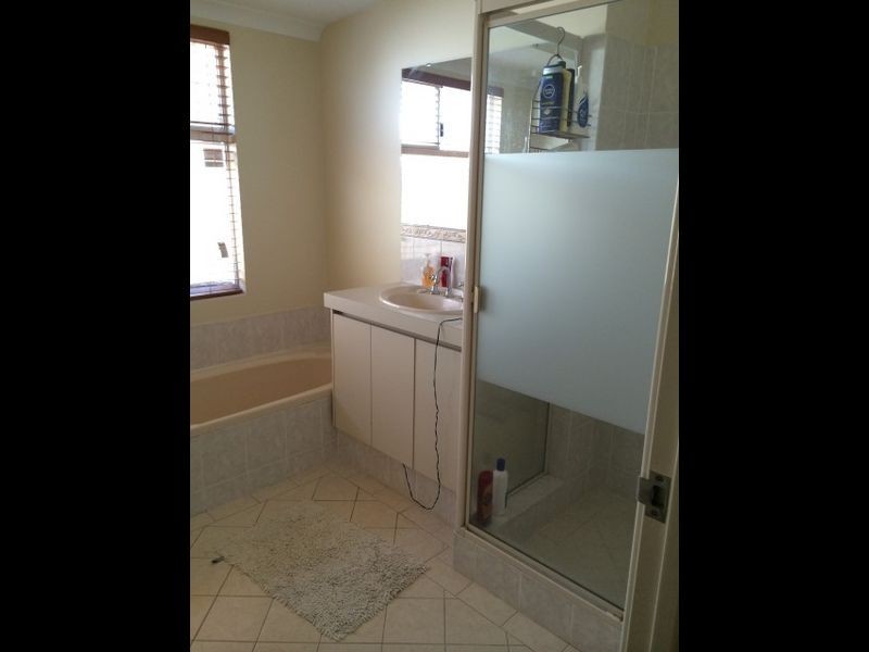 15 Zedora Loop, Port Kennedy WA 6172