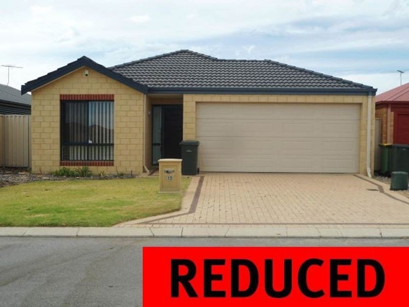 12 Indee Pass, Secret Harbour WA 6173