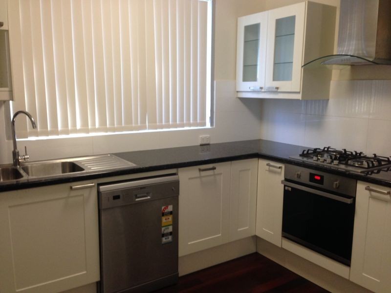 5 Hercules Street, Rockingham WA 6168