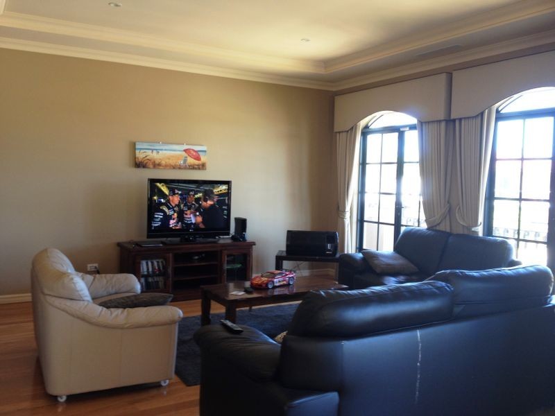 5A Hillman Street, Rockingham WA 6168