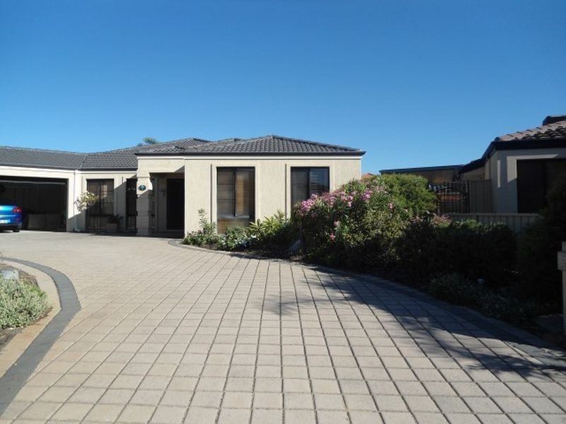 8 Anzio Court, Secret Harbour WA 6173