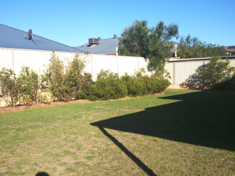 46 Forty Road, Secret Harbour WA 6173