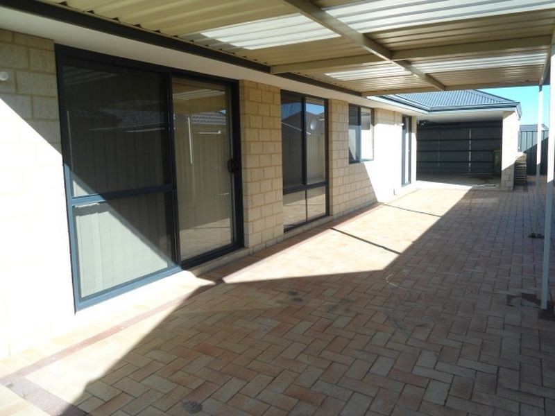 5 Cottonwood Drive, Baldivis WA 6171
