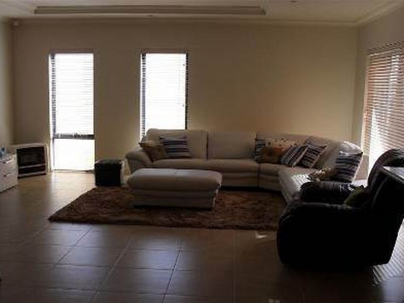 8C Victoria Street, Rockingham WA 6168