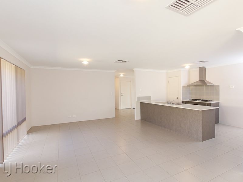 33 Maiden Way, Baldivis WA 6171