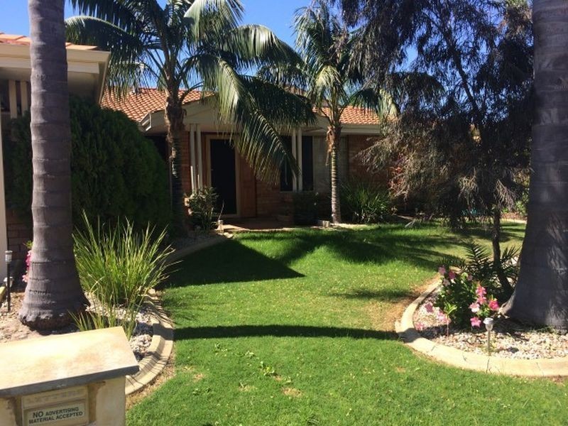 9 Brigadoon Place, Cooloongup WA 6168