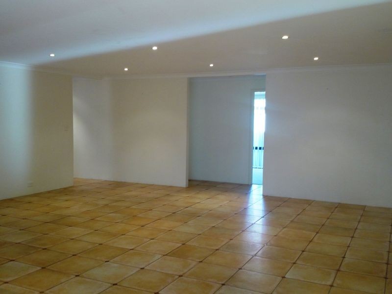 12 Fremont Crescent, Secret Harbour WA 6173