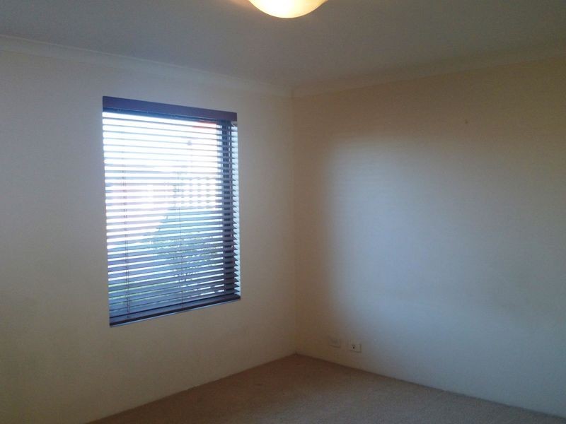 12 Fremont Crescent, Secret Harbour WA 6173