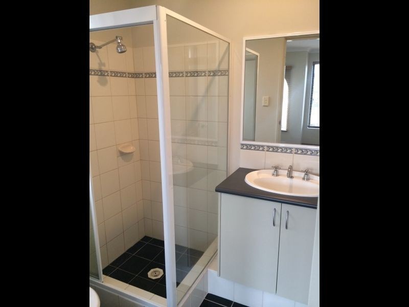 12 Freeling Road, Port Kennedy WA 6172