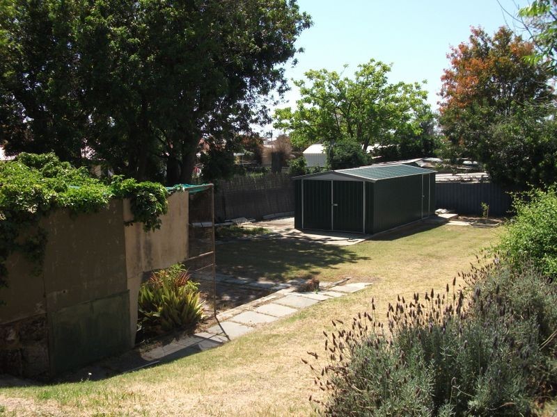 44 Frederick Street, Shoalwater WA 6169