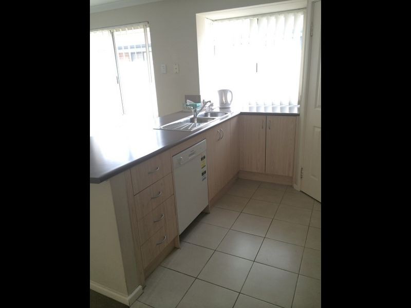 27 Kumarina Drive, Secret Harbour WA 6173