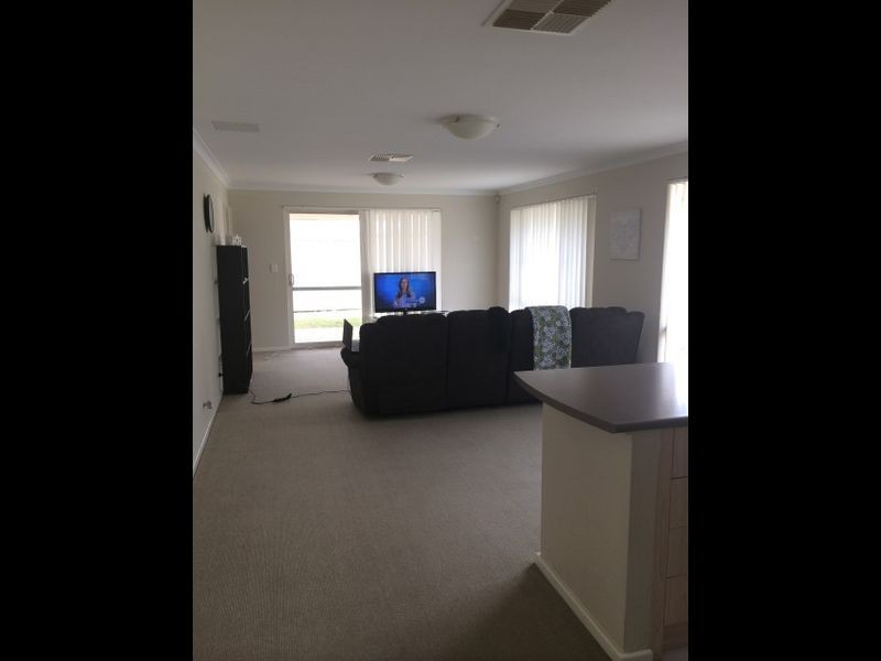 27 Kumarina Drive, Secret Harbour WA 6173