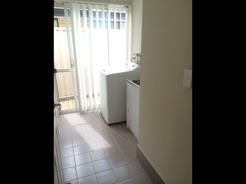 27 Kumarina Drive, Secret Harbour WA 6173