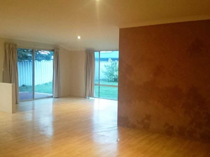 75 Chelmsford Avenue, Port Kennedy WA 6172