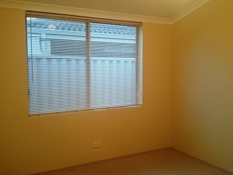 75 Chelmsford Avenue, Port Kennedy WA 6172