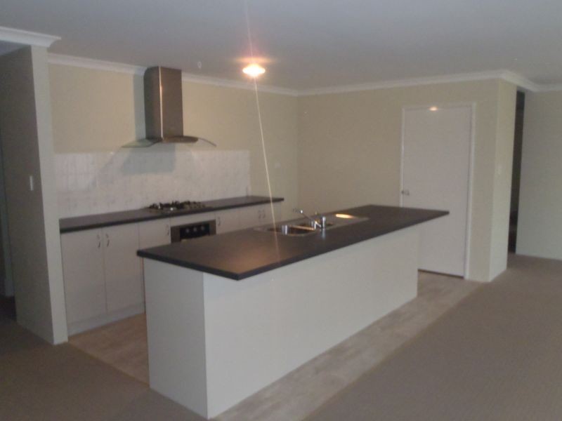 13 Searches Crescent, Baldivis WA 6171