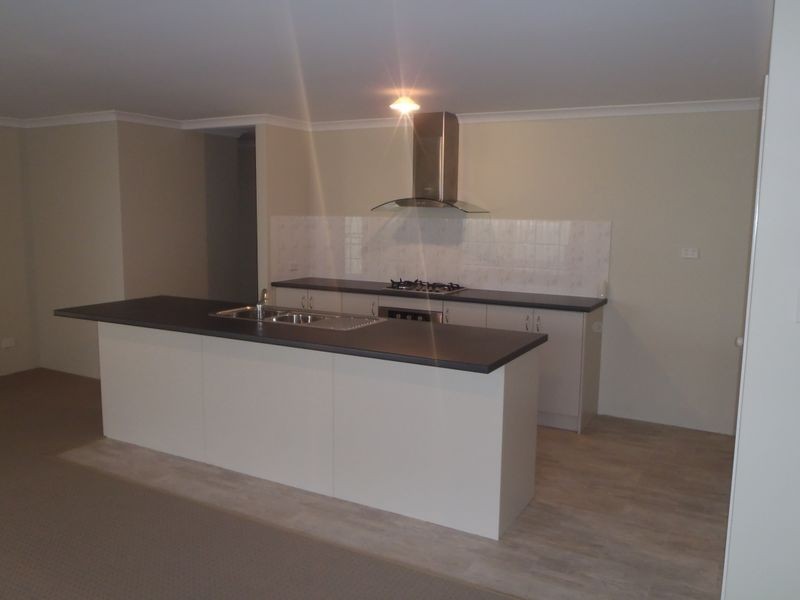 13 Searches Crescent, Baldivis WA 6171