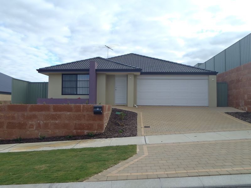 13 Searchers Crescent, Baldivis WA 6171