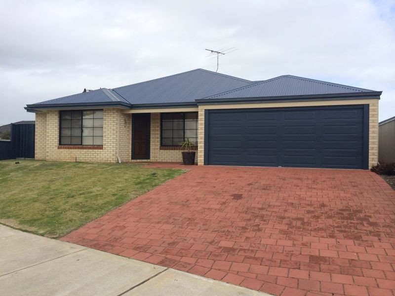 1 Noosa Drive, Secret Harbour WA 6173