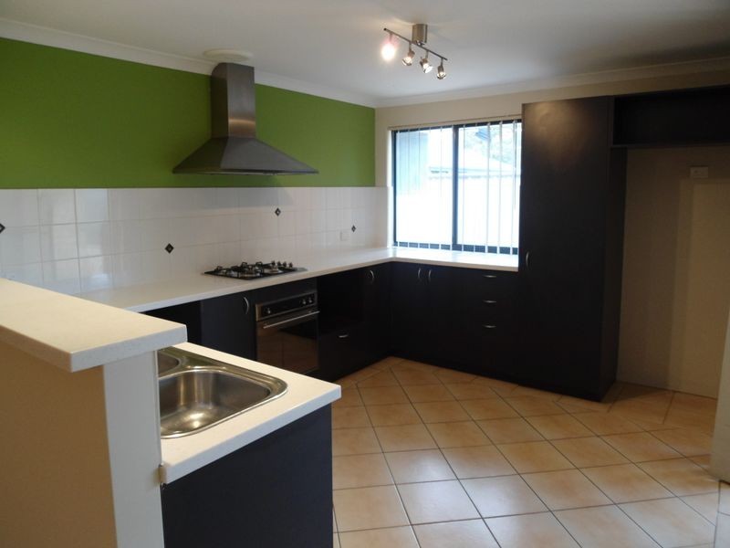 6 Renmark Court, Baldivis WA 6171