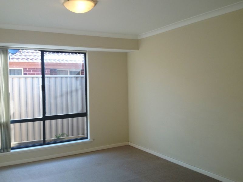 29 Lucky Bay Road, Secret Harbour WA 6173