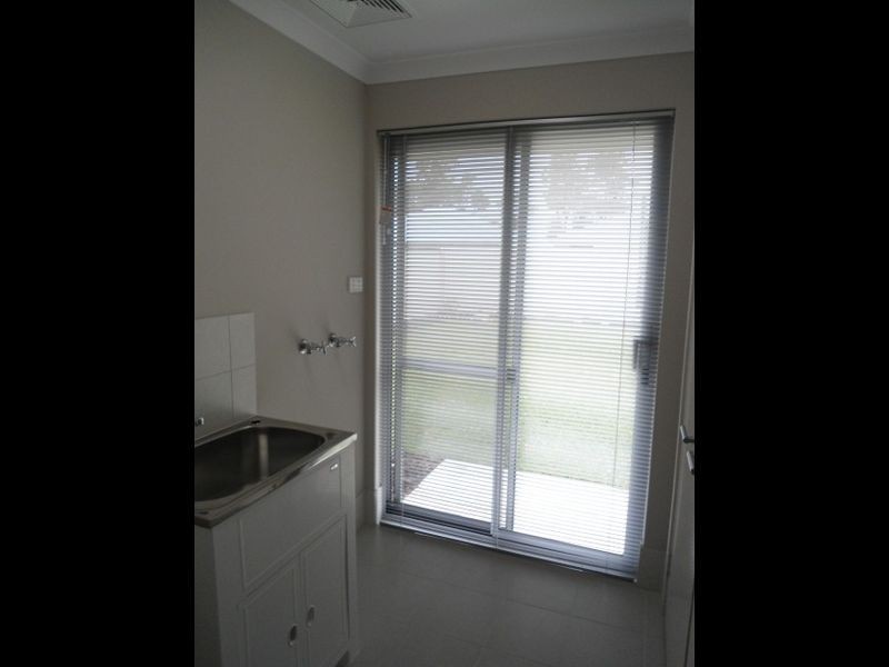 36 Sorrento Turn, Secret Harbour WA 6173