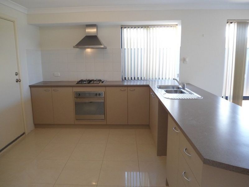 9 Songlark Court, Baldivis WA 6171