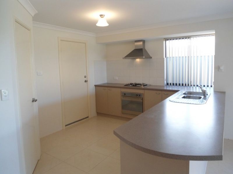 9 Songlark Court, Baldivis WA 6171