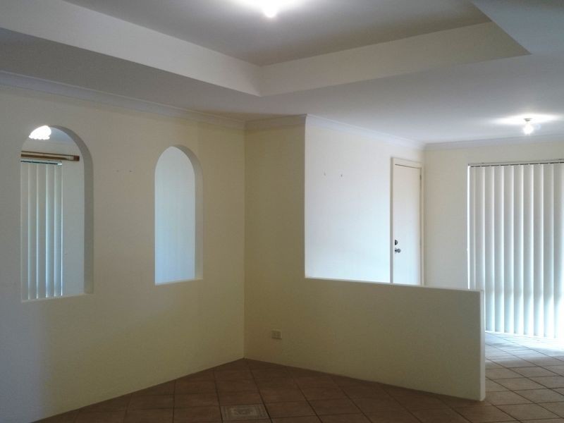 2 Montebourg Meander, Port Kennedy WA 6172