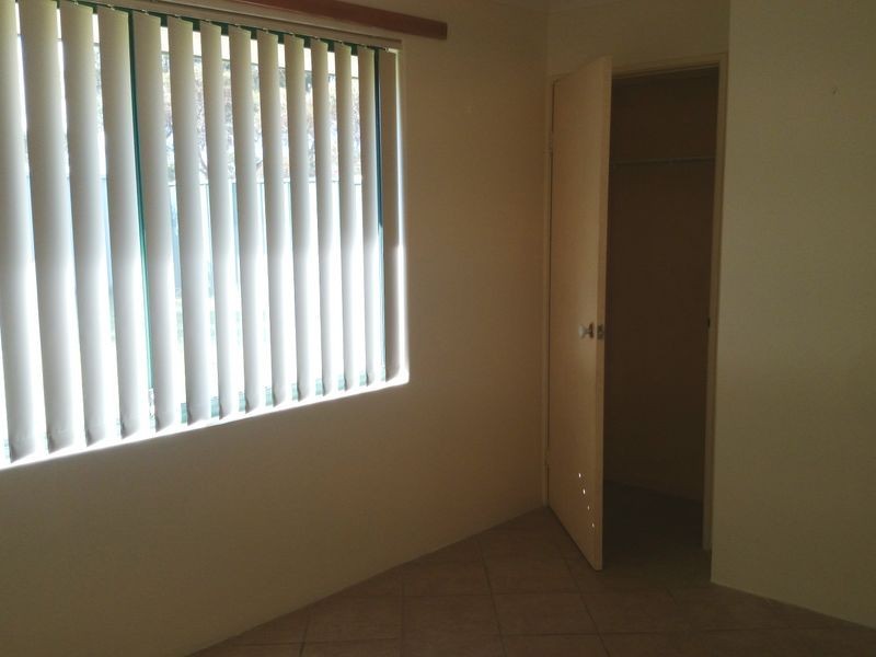 2 Montebourg Meander, Port Kennedy WA 6172