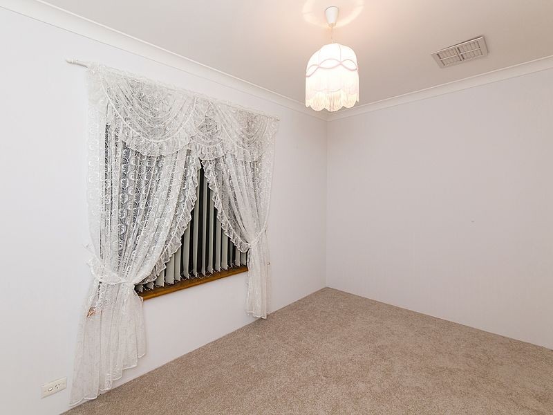 7 Mariner Place, Cooloongup WA 6168