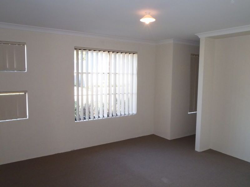 10 Flame Tree Loop, Baldivis WA 6171